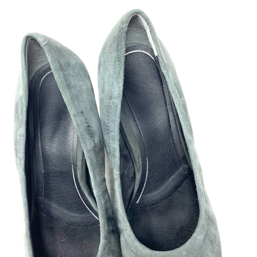 Vionic Wedges - Picture 7 of 7